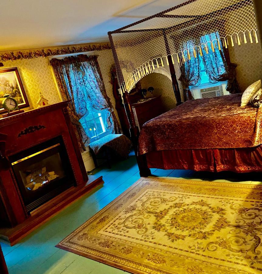 The Bella Ella Bed And Breakfast Canandaigua Exteriér fotografie